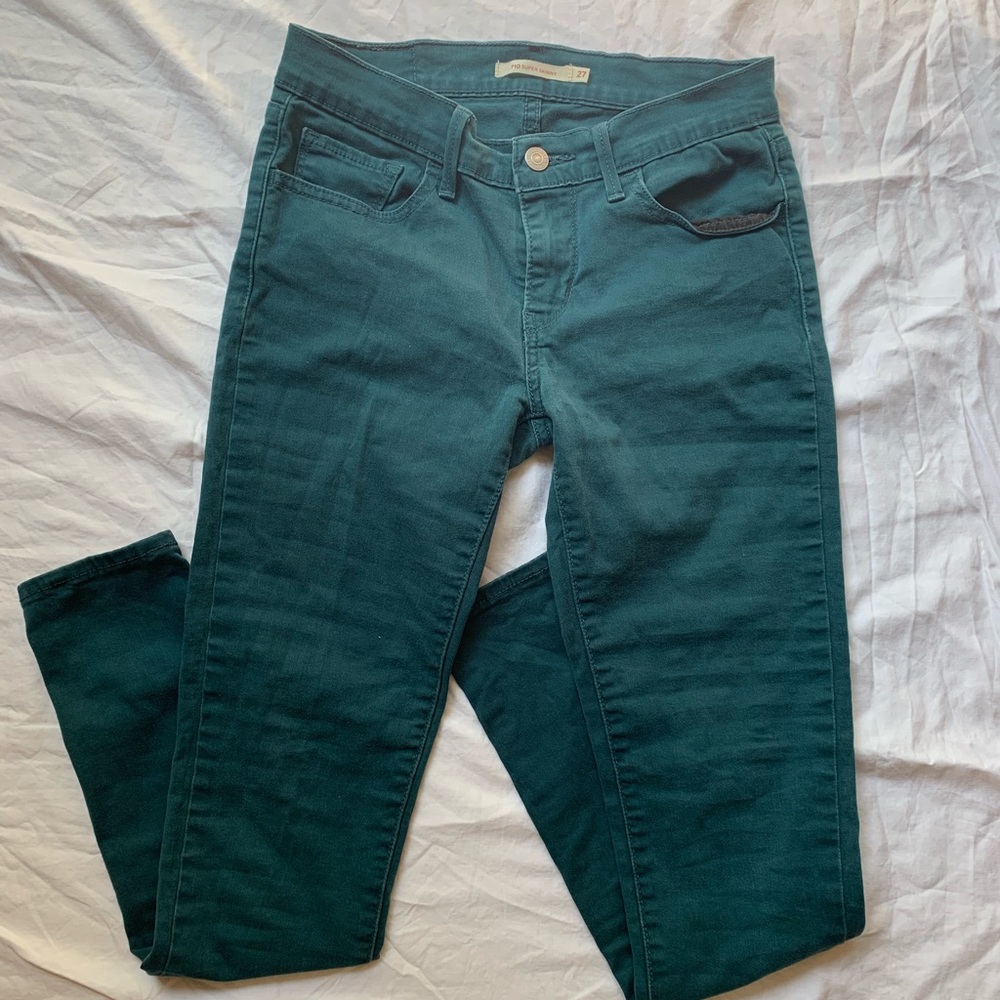 Levi’s 710 Super Skinny Jeans